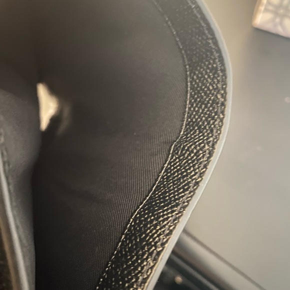 ❤️Beautiful Coach Cross Grain Leather Wallet❤️ - Picture 4 of 6